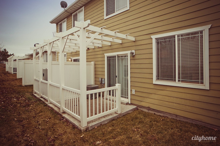 Salt Lake Townhouse for Salt - Real Estate