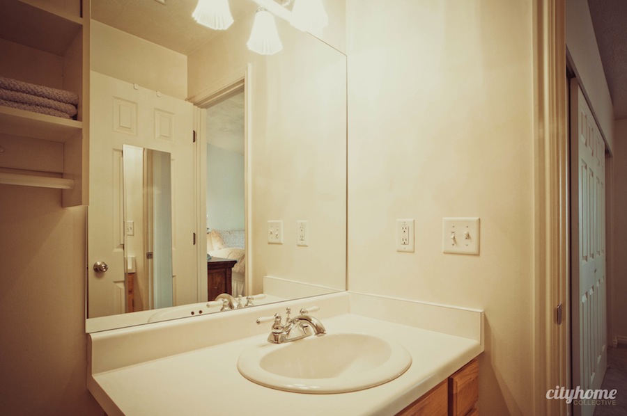 Salt Lake Townhouse for Salt - Real Estate