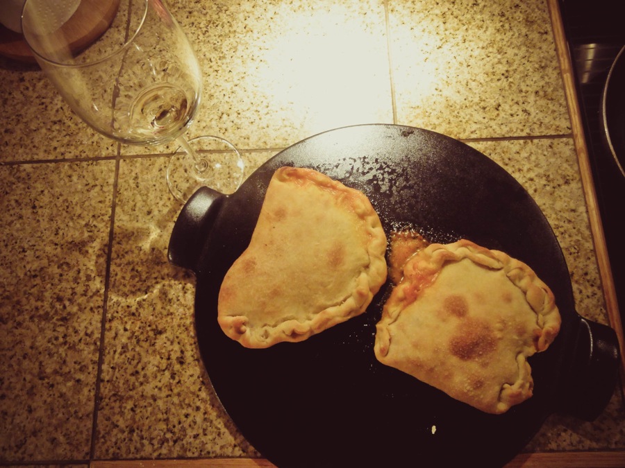 Earth day box wine pinot grigio-12