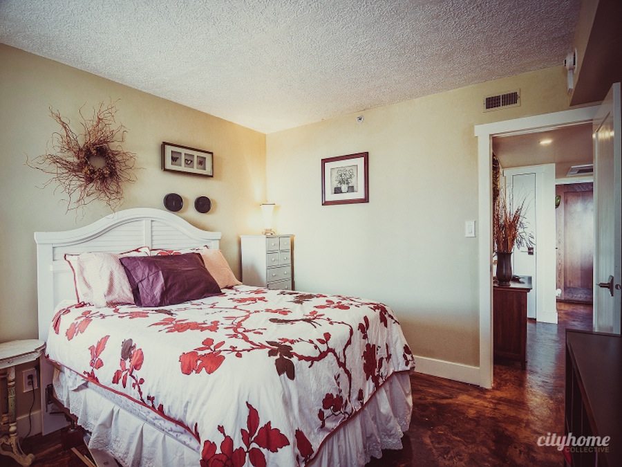 Downtown-Salt-Lake-Luxury-Modern-Condo-For-Sale-5