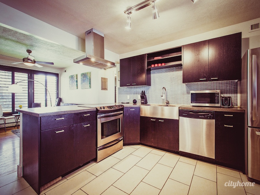 Salt-Lake-Remodeled-Condo-For-Sale-21